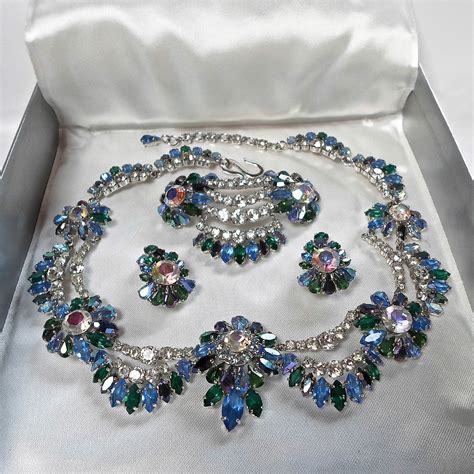 schmuck von dior|dior pink and blue jewelry.